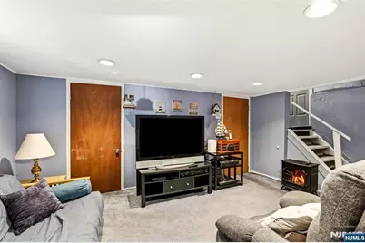 332 Riverside, Lyndhurst Township, NJ 07071 - Photo 27