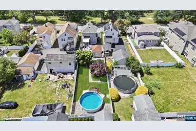 332 Riverside, Lyndhurst Township, NJ 07071 - Photo 9