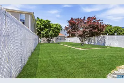 332 Riverside, Lyndhurst Township, NJ 07071 - Photo 7