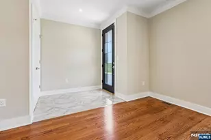 211 Warwick Ave 1, Fort Lee, NJ 07024 - Photo 3