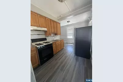 41 Outlook Avenue, Hawthorne, NJ 07506 - Photo 19
