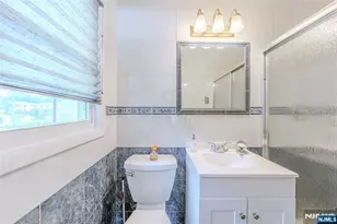 22 Cypress Ln, Paramus, NJ 07652 - Photo 17