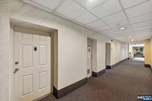 19 Lyons 204, Newark, NJ 07112 - Photo 17