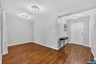 19 Lyons 204 #204, Newark, NJ 07112 - Photo 3