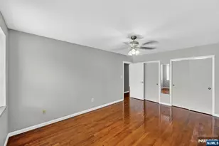 19 Lyons 204, Newark, NJ 07112 - Photo 5