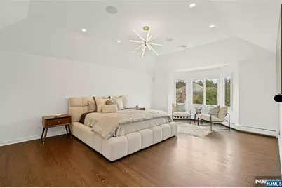 527 Lydia Lane, Wyckoff Township, NJ 07481 - Photo 11