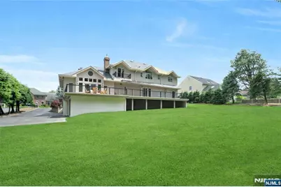 527 Lydia Lane, Wyckoff Township, NJ 07481 - Photo 23