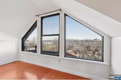 32 Hudson Terrace 2 #2, Edgewater, NJ 07020 - Photo 29