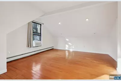 32 Hudson Terrace 2 #2, Edgewater, NJ 07020 - Photo 35