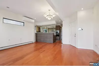 32 Hudson Terrace 2 #2, Edgewater, NJ 07020 - Photo 7