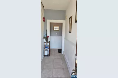 653 New York Avenue, Lyndhurst Township, NJ 07071 - Photo 35