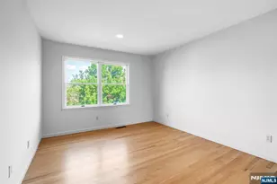 477 Undercliff Ave, Edgewater, NJ 07020 - Photo 21