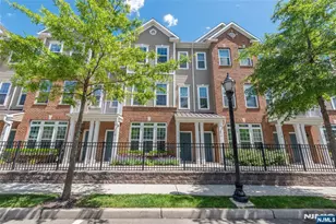 114 Wesmont Dr 4006, Wood Ridge, NJ 07075 - Photo 1