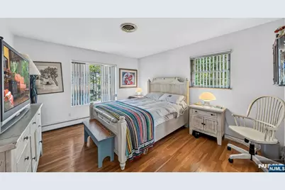 1230 Duncan Road, Fort Lee, NJ 07024 - Photo 27