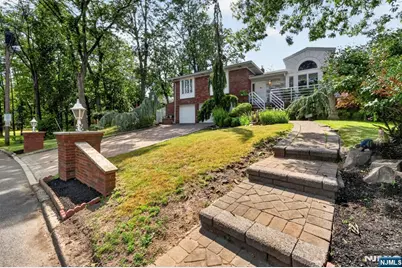 1230 Duncan Road, Fort Lee, NJ 07024 - Photo 43