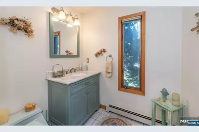 13 Fox Run, Caldwell, NJ 07006 - Photo 37