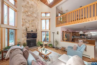 13 Fox Run, Caldwell, NJ 07006 - Photo 27