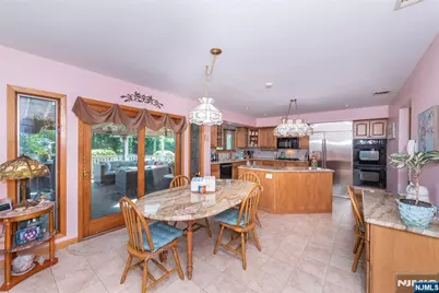 13 Fox Run, Caldwell, NJ 07006 - Photo 29