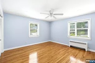 358 Esplanade 55, Hackensack, NJ 07601 - Photo 7