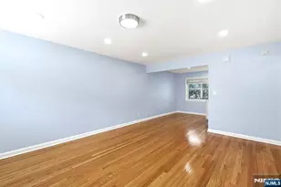 358 Esplanade 55, Hackensack, NJ 07601 - Photo 5