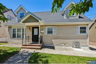 481 Macarthur Avenue 2 #2, Garfield, NJ 07026 - Photo 1