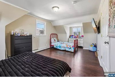 481 Macarthur Avenue 2 #2, Garfield, NJ 07026 - Photo 13