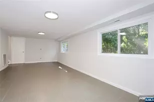 69 Pittis Ave, Allendale, NJ 07401 - Photo 29