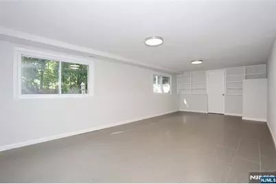 69 Pittis Avenue, Allendale, NJ 07401 - Photo 27