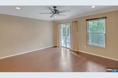 2269 Nash Court, Mahwah, NJ 07430 - Photo 9