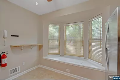 2269 Nash Court, Mahwah, NJ 07430 - Photo 15