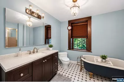 111 Madison Avenue, Cresskill, NJ 07626 - Photo 17