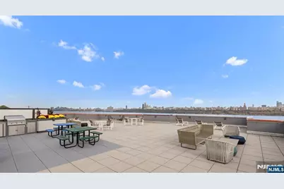 512 Hudson Park 512 #512, Edgewater, NJ 07020 - Photo 21