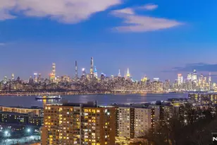 512 Hudson Park 512, Edgewater, NJ 07020 - Photo 3