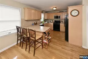 253 Madison Ave, Wyckoff Township, NJ 07481 - Photo 5