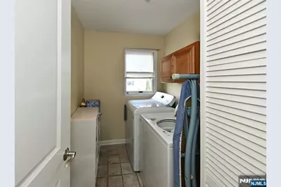 253 Madison Avenue, Wyckoff Township, NJ 07481 - Photo 11