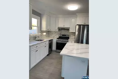 9006 Palisade Plaza Ground Floor #GROUND FLOOR, North Bergen, NJ 07047 - Photo 11