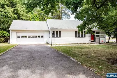 4 Beverly Road, Glen Rock, NJ 07452 - Photo 3