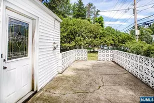 4 Beverly Rd, Glen Rock, NJ 07452 - Photo 29