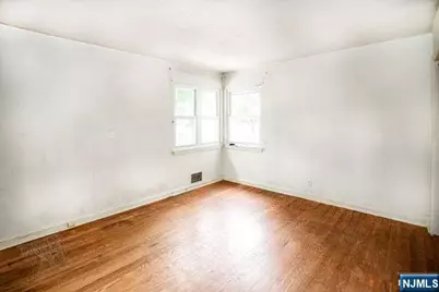 4 Beverly Road, Glen Rock, NJ 07452 - Photo 19
