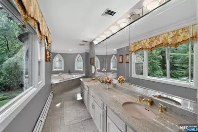 11 Pine Tree Drive, Saddle River, NJ 07458 - Photo 23