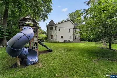 11 Pine Tree Drive, Saddle River, NJ 07458 - Photo 45