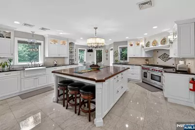 11 Pine Tree Drive, Saddle River, NJ 07458 - Photo 7