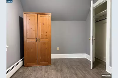 236 E Palisades Boulevard, Palisades Park, NJ 07650 - Photo 17