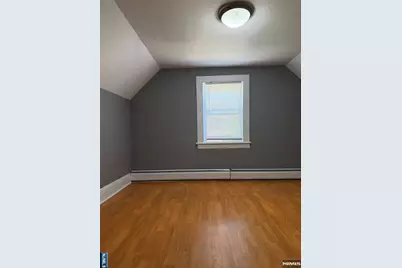 236 E Palisades Boulevard, Palisades Park, NJ 07650 - Photo 15