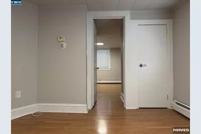 236 E Palisades Boulevard, Palisades Park, NJ 07650 - Photo 25