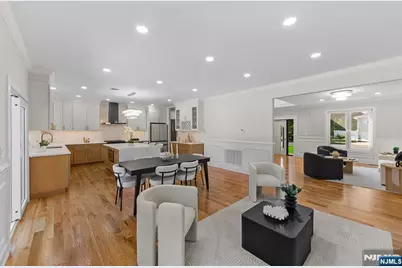 31-07 Morlot Avenue, Fair Lawn, NJ 07410 - Photo 11