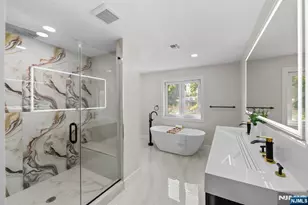 31-07 Morlot Ave, Fair Lawn, NJ 07410 - Photo 27