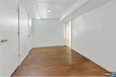 68 16th Avenue, Elmwood Park, NJ 07407 - Photo 29