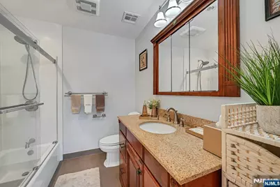 9 Yorkview Drive A3 #A3, Edgewater, NJ 07020 - Photo 23