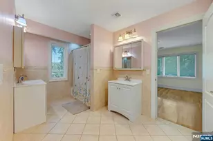 252 Mabel Pl, Franklin Lakes, NJ 07417 - Photo 37